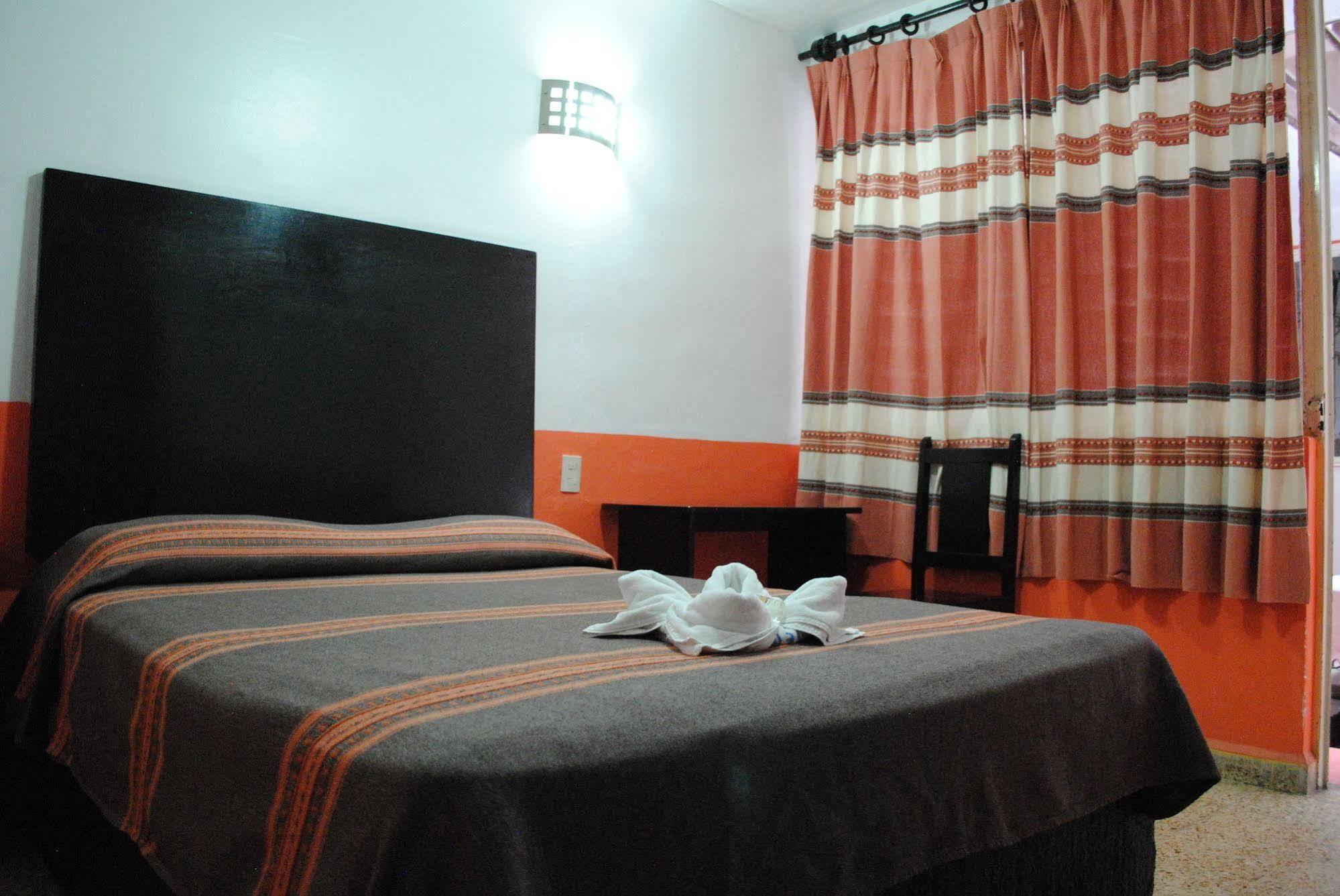 Hotel Jimenez Oaxaca Zewnętrze zdjęcie